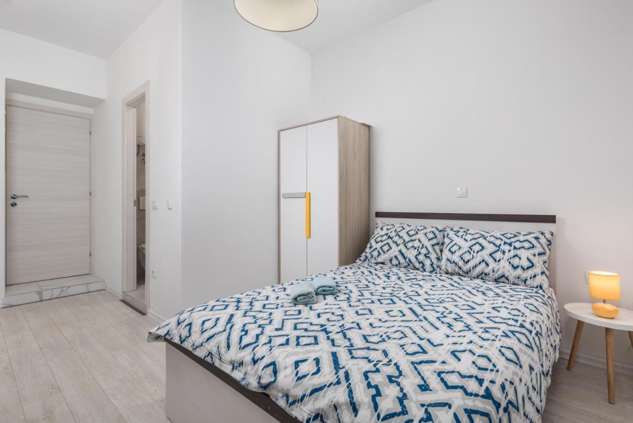 Studio Apartments Fran'S Рийека Екстериор снимка