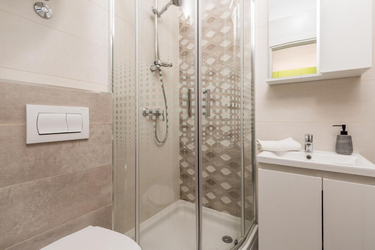 Studio Apartments Fran'S Рийека Екстериор снимка