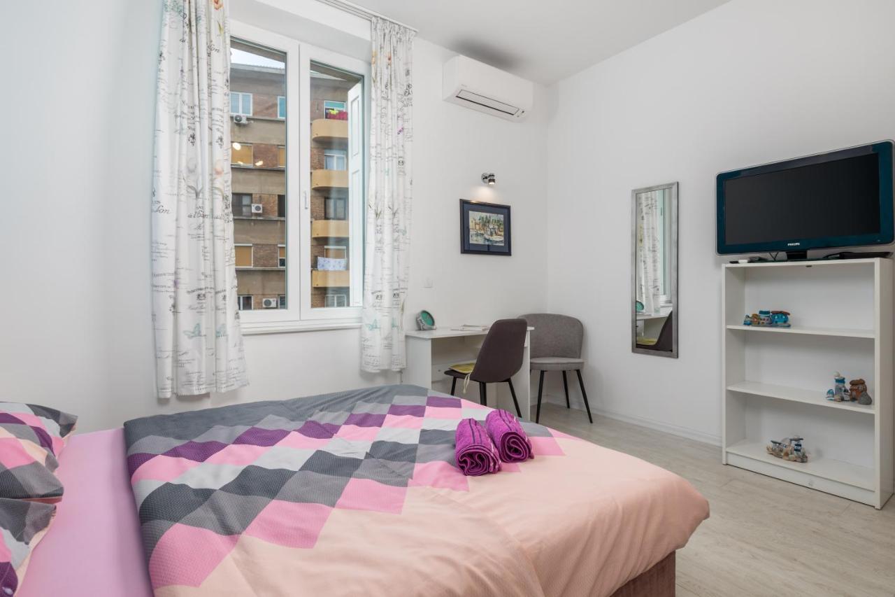 Studio Apartments Fran'S Рийека Екстериор снимка